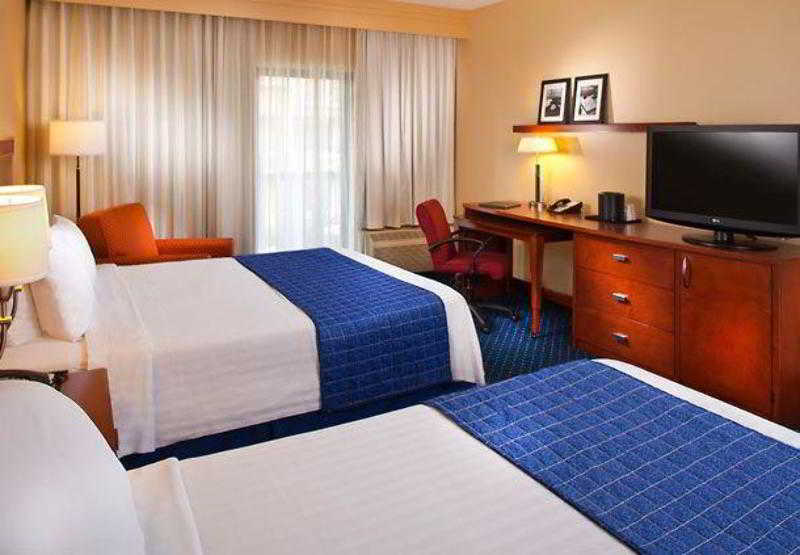 Hotel Courtyard By Marriott Memphis Airport Exteriér fotografie